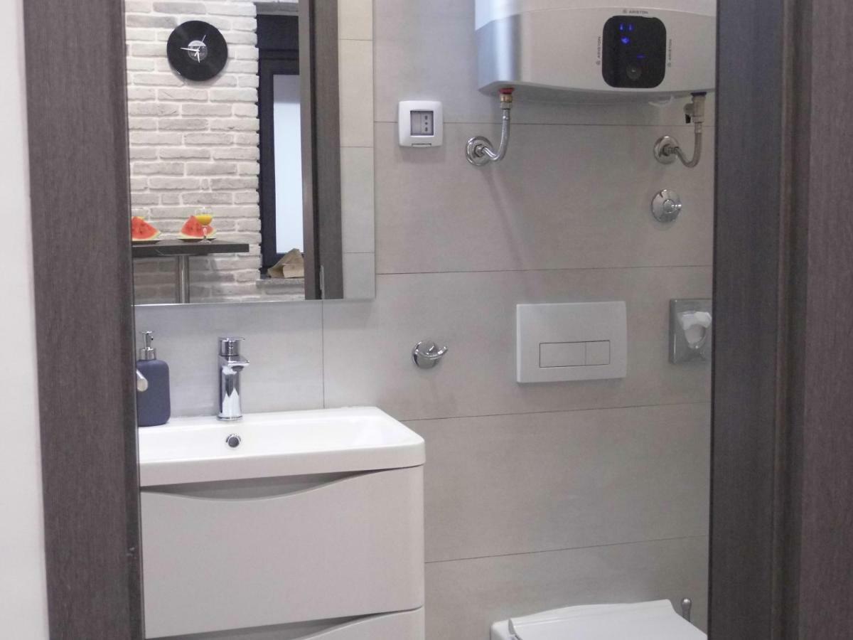 Apartamento Batcave Pula Exterior foto